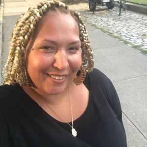 Meet your Posher, Jenny